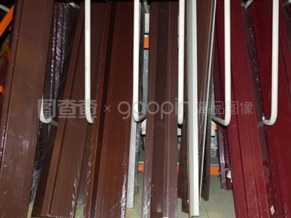 建筑材料與裝飾材料 建筑、維修與內部裝飾的核心要素